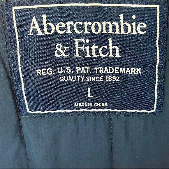 Abercrombie & Fitch Women’s Nubby Sherpa Jacket Full Zip  L Gray With Black Trim - Picture 9 of 10